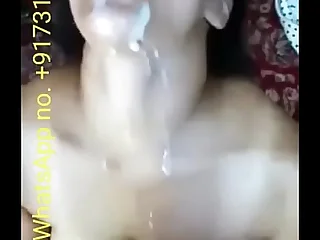 Desi Bhabi Sucking Big Cock Running unaffected by Her Mouth