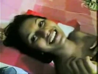 Brown Threesome - Hot Bengali Girl Smiling With Moans Roughly the fullest extent a finally Possessions Fucked